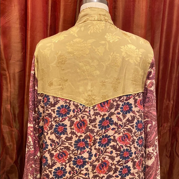 FREE PEOPLE KANTHA Floral Patchwork KIMONO Robe - Picture 8 of 13